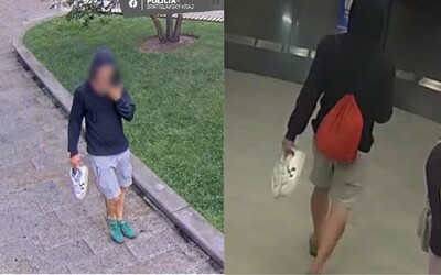 Zlodej z domu v Bratislave ukradol tenisky za 600 € aj kabelku v hodnote 7 000 €. Mladíka pri čine zachytila kamera