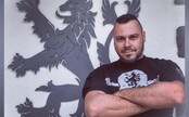 Známa extrémistická kapela vystúpi v detskom zábavnom parku v Česku. „Veľká udalosť pre miestnu Hitlerjugend,“ kritizujú ľudia