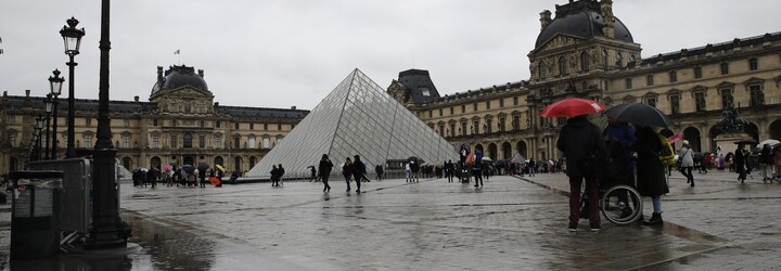 Známe parížske múzeum Louvre je od nedele zatvorené pre obavu z koronavírusu