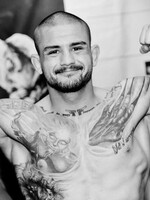 Zomrel 29-ročný slovenský MMA zápasník Michal Teššík