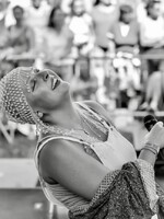 Zomrela Anna Julie Slováčková, mala len 29 rokov. Známa speváčka prehrala boj s ťažkou chorobou