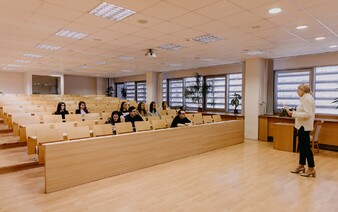 Zostáva už len mesiac: Slovenskí študenti môžu žiadať o štipendium na pobyt kdekoľvek vo svete