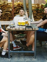 Žumpa, nerdství a swag: Ca$hanova Bulhar, Labello, Vait a Šedivý debatují v nejotevřenějším rozhovoru českého fotbalu