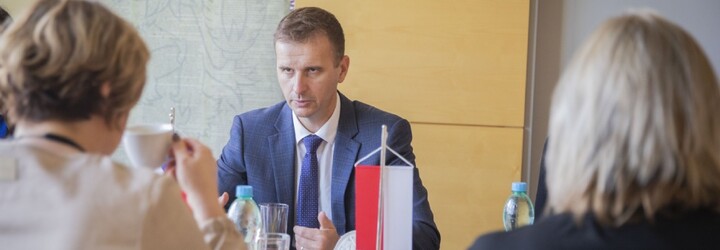 Zlínský kraj zakáže akce nad 100 lidí. Situace je vážná
