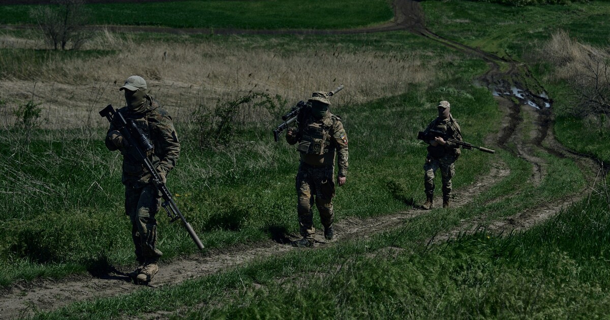 Zvrat u Bachmutu: Ruští vojáci ustoupili z fronty, podle Prigožina uprchli po ukrajinských útocích