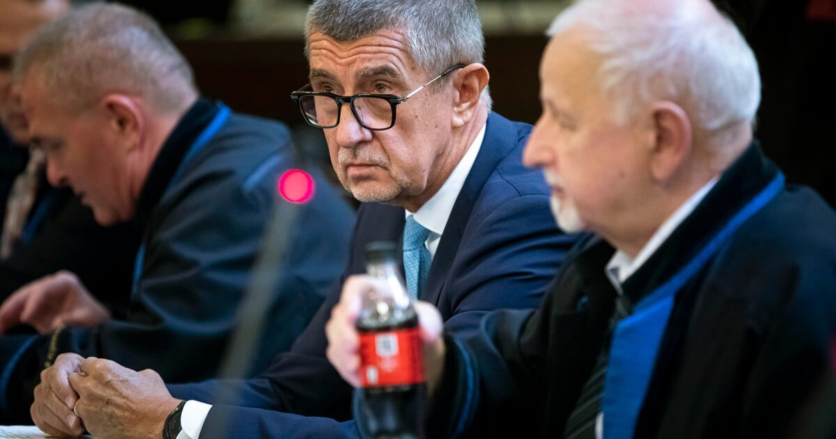 Babiš se musí omluvit a stát za něj zaplatí odškodné. Urazil totiž novináře, kteří prověřovali jeho firmu