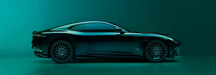 Limitovaný Aston Martin DBS 770 Ultimate je rozlúčka s vlajkovou loďou značky a motorom V12 bez elektrifikácie