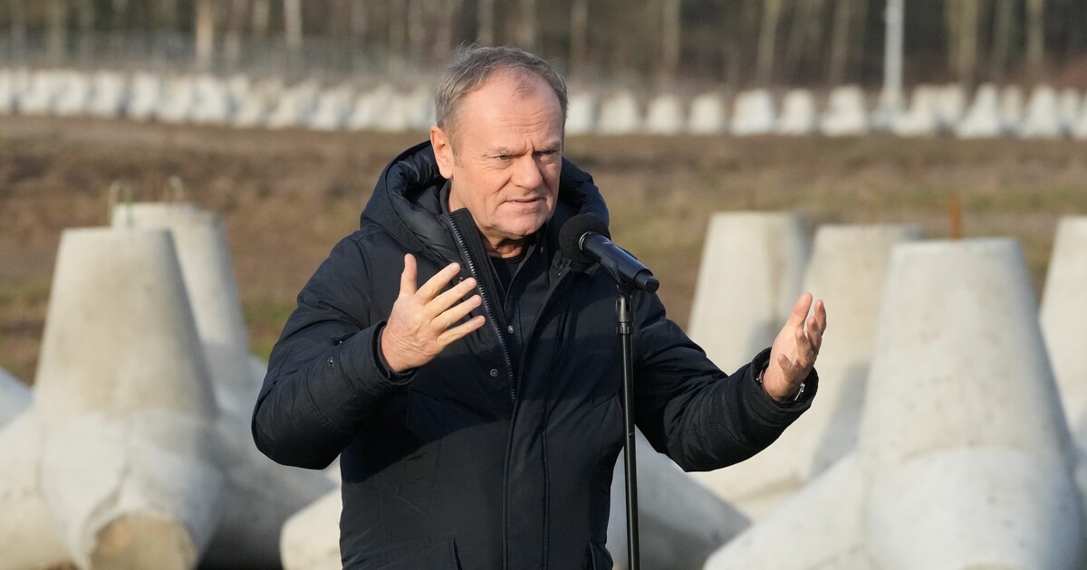 Rusko plánovalo teroristické útoky po celém světě, tvrdí polský premiér