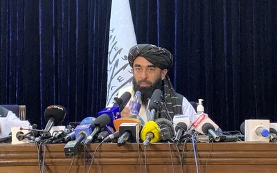 Vodca Talibanu prvýkrát vystúpi na verejnosti. Doteraz sa držal v úzadí a miesto jeho pobytu bolo neznáme.
