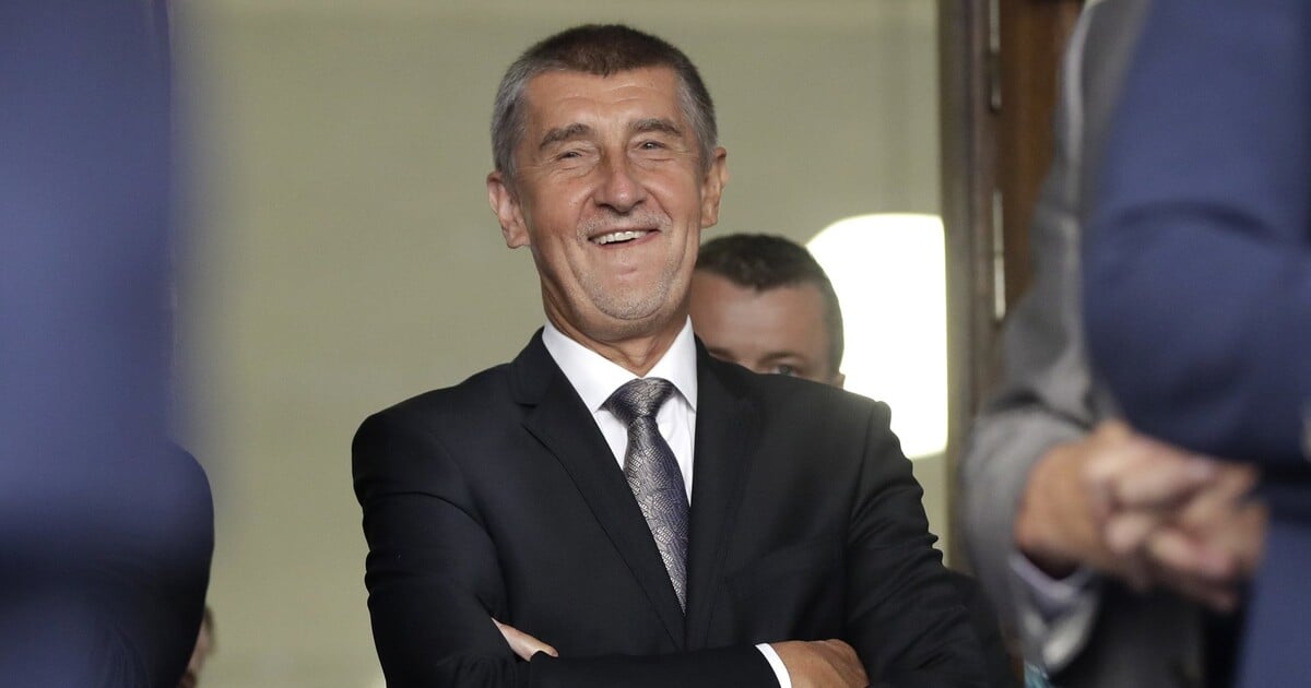 NOVÝ PRŮZKUM: Hnutí ANO nabírá na síle a ODS se propadá, rozdíl je přes 20 procent