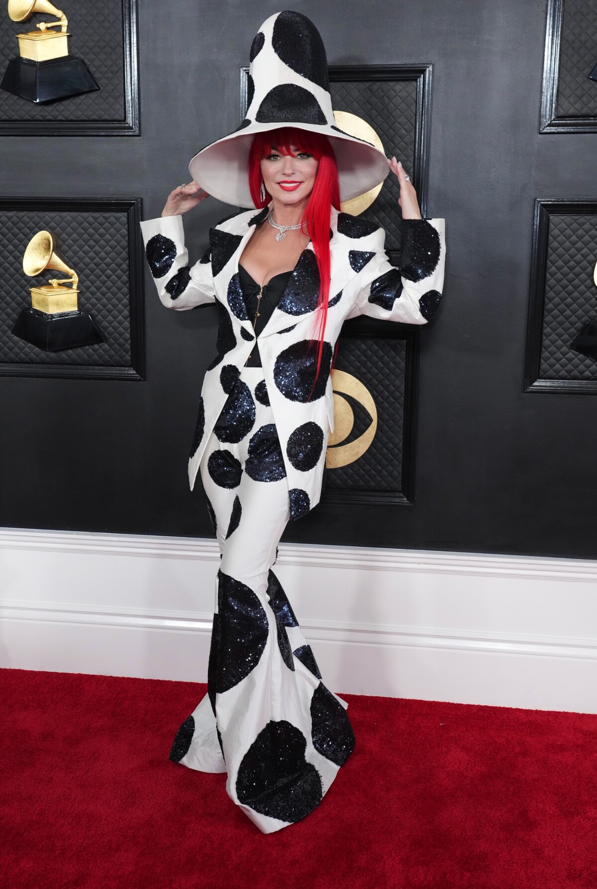 Shania Twain pôsobila na tohtoročnom Grammy ako novodobá Cruella de Vil.