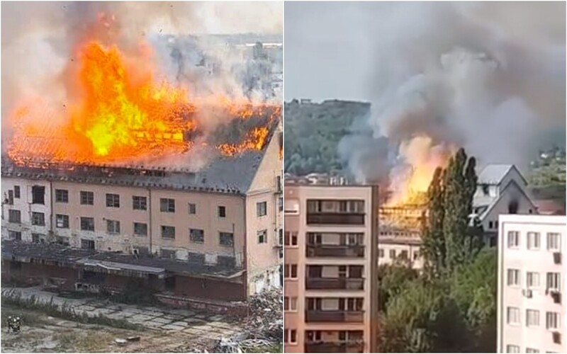 VIDEO: V Bratislave horí historická lisovňa, pri rozsiahlom požiari musí zasahovať takmer 50 hasičov.