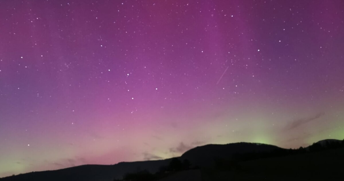 Na Silvestra nás čeká nebeský ohňostroj. Polární záře bude viditelná v mnoha oblastech