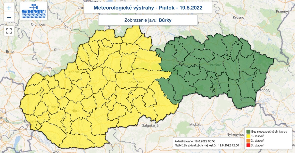 Výstrahy pred búrkami v piatok.