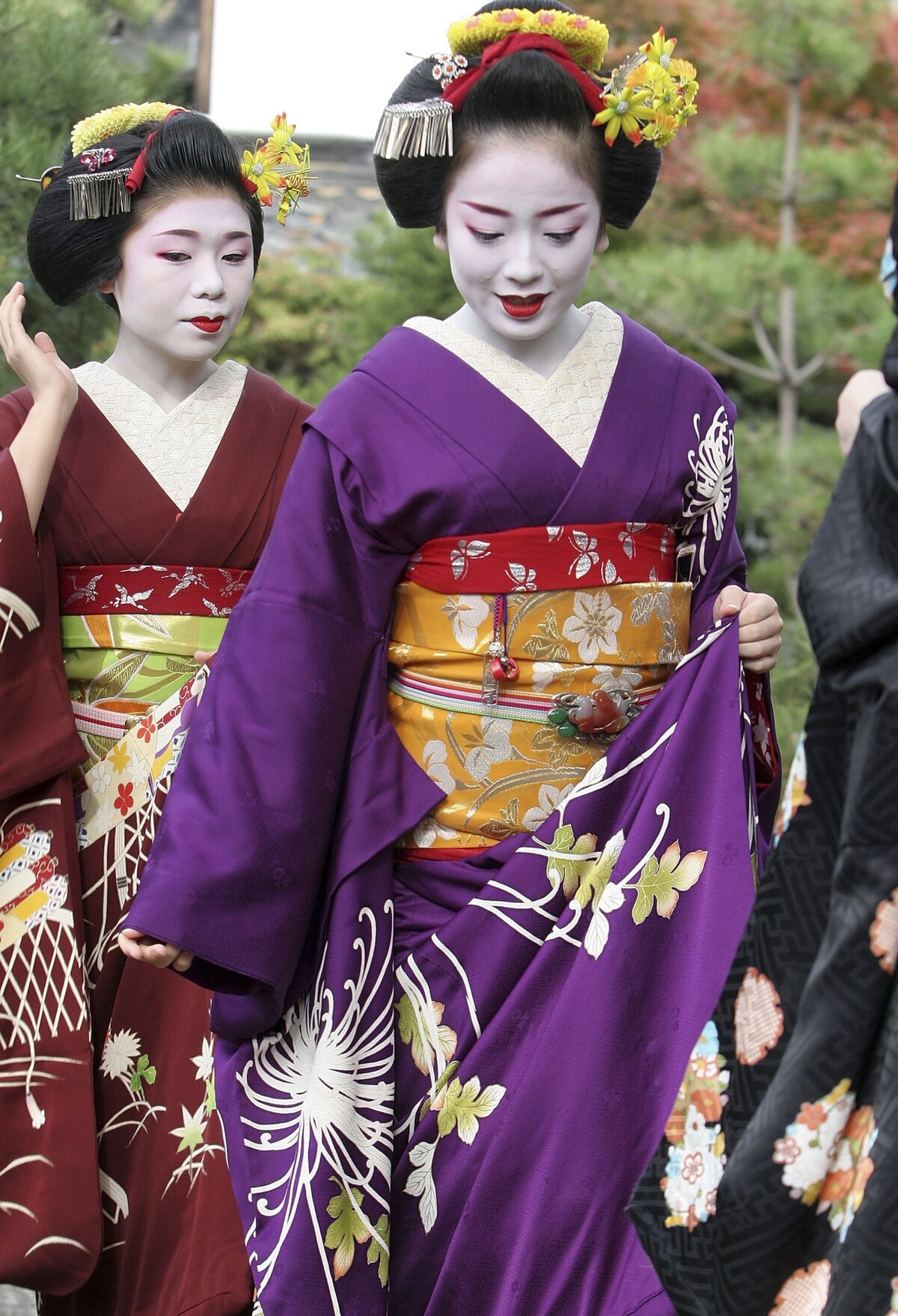 Gejša v tradičnom japonskom kimone.