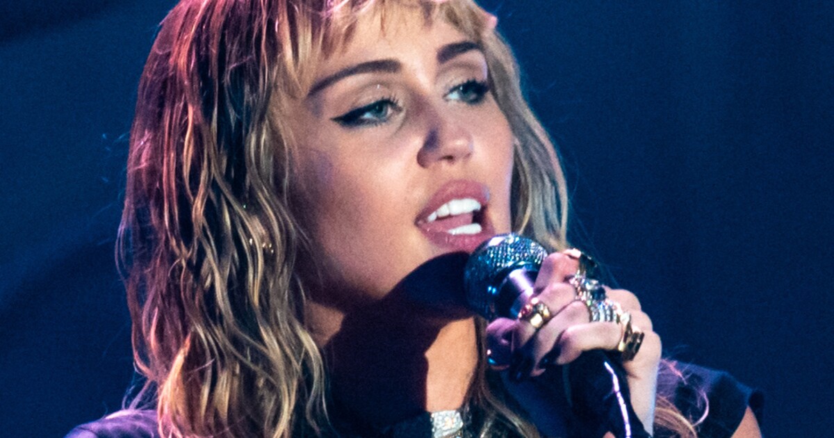 Miley Cyrus zpátky na Disney. K vydání nového alba chystá speciál