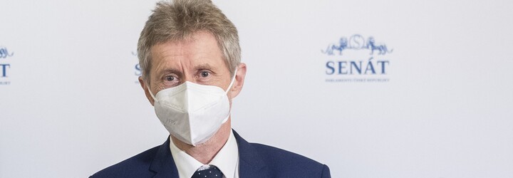 ÚVN: Prezident teď není schopen vykonávat funkci. Senát začne jednat o odebrání pravomocí