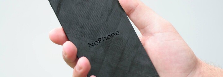 Jsi závislý na svém smartphonu a nedokážeš ho pustit z ruky? Vyléčí tě NoPhone, mobil, který nemá žádné funkce
