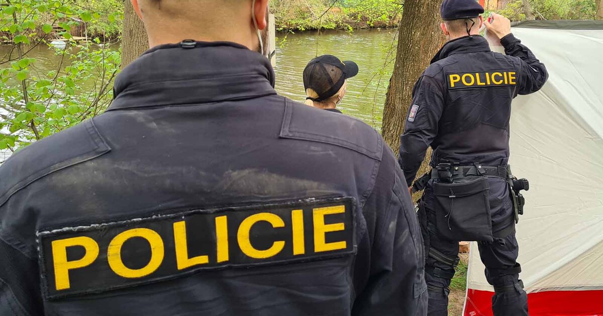 Dělníci v Praze našli ostatky zavražděného muže. Policie prosí o pomoc s identifikací