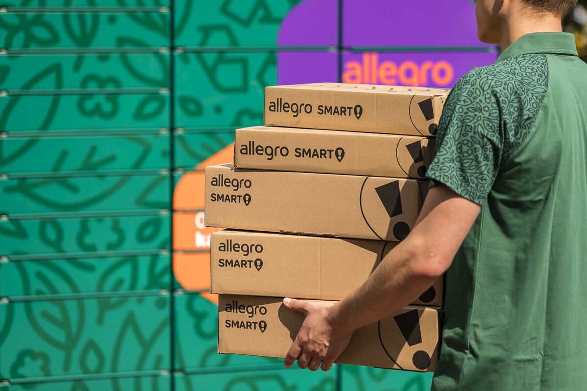 Allegro, balíčky, kurýr, zásilka