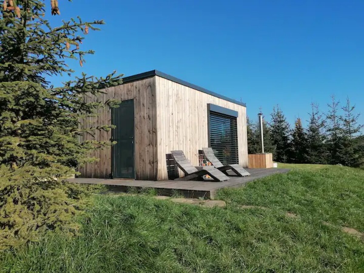 skoč do poľa, tiny house, slovensko, architektúra, interiérový dizajn