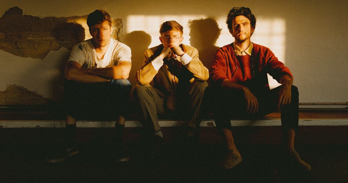 Kapela jako safe space. „Jsme přetažení. Od žen se učíme naslouchat sami sobě a pracovat s tím,“ říká české trio Branko’s Bridge