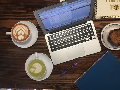 Matcha, nebo kafe?