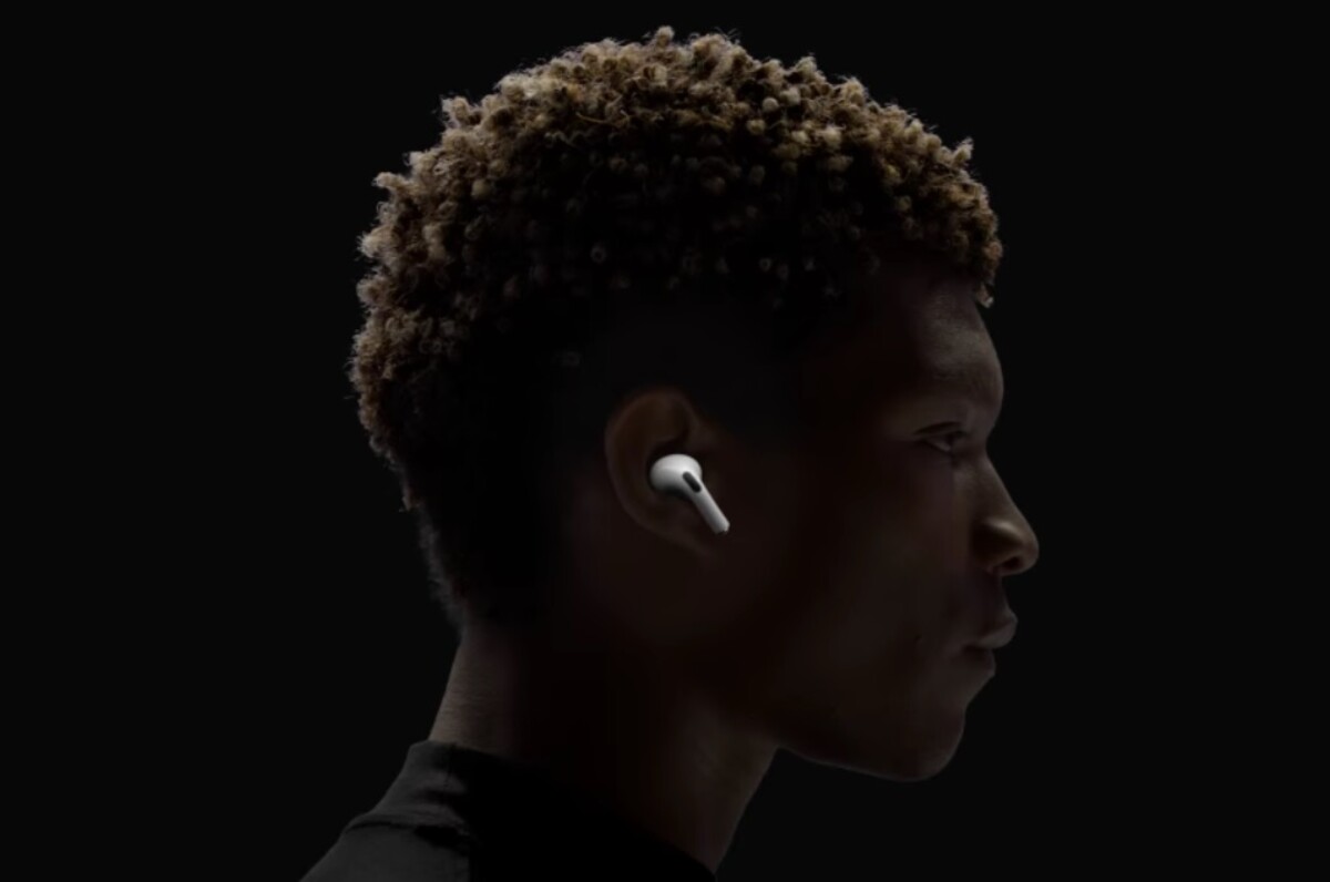 AirPods Pro 2022.
