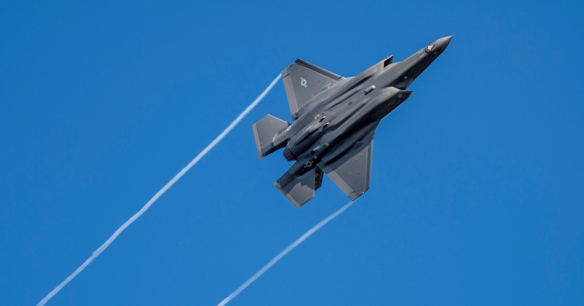 AKTUÁLNĚ: NATO vyslalo letadla k zajištění bezpečnosti polského vzdušného prostoru