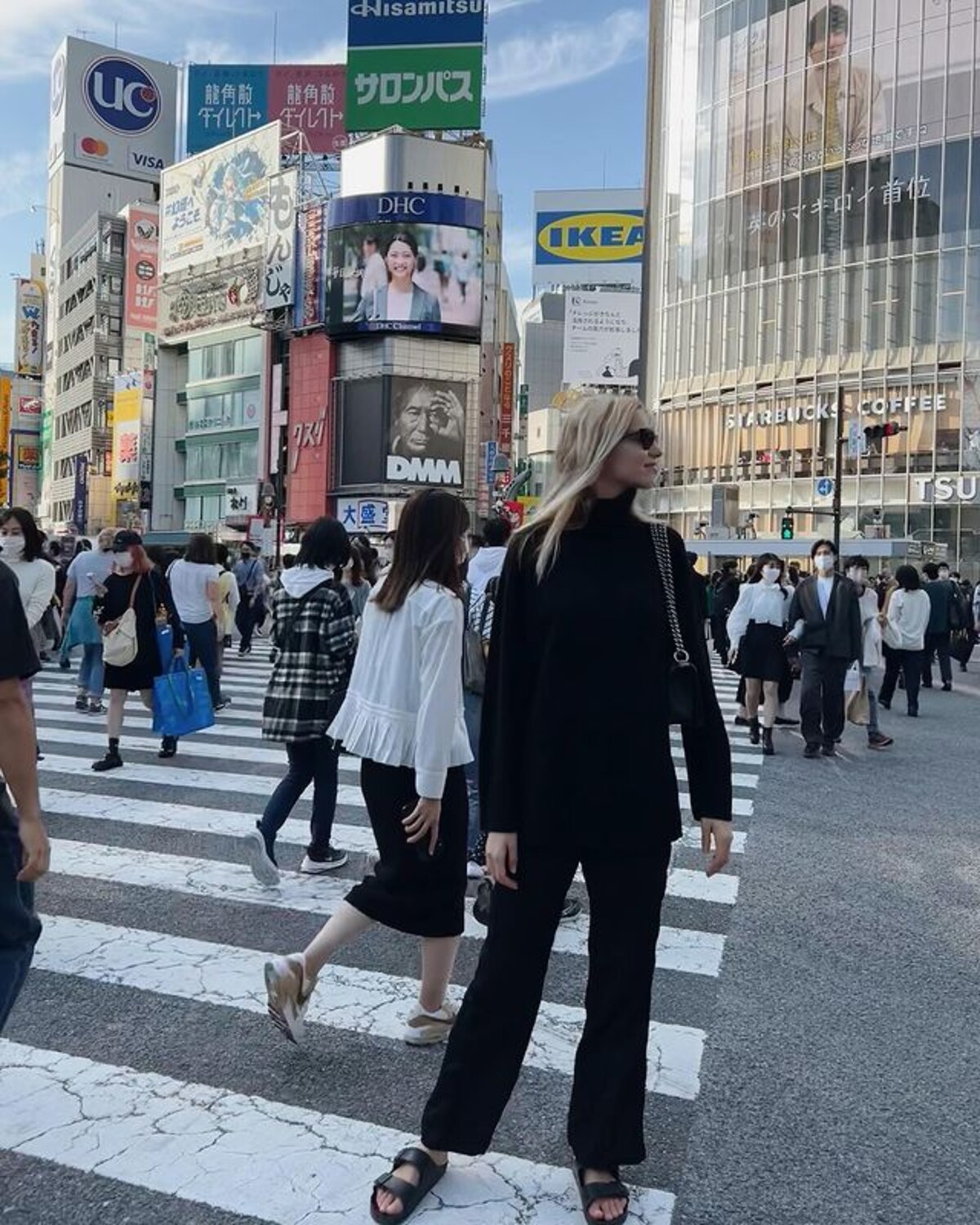 Topmodelka Barbora Brušková sa momentálne kvôli práci nachádza v Tokiu. Porozprávala nám o tom, ako sa módny priemysel mení, ale aj ako si jedinečnú japonskú metropolu užiť.