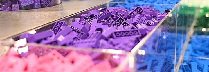 LEGO MASTERS: Boli sme sa pozrieť na natáčaní najnovšej rodinnej šou. Odmena pre tím najšikovnejších staviteľov bude 20 000 eur