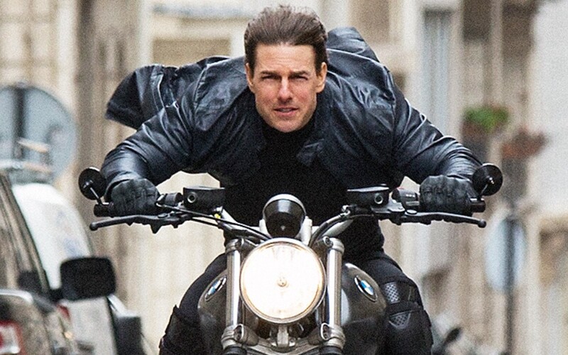 Natáčení Mission: Impossible přerušil nešťastný výbuch při kaskadérském kousku. Zavřít museli i nedaleké letiště.