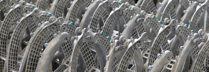 Po Egových storkách nám raketovo narástol počet fanúšikov. Sharvan chce predávať 10 000 skladacích rastúcich bicyklov ročne