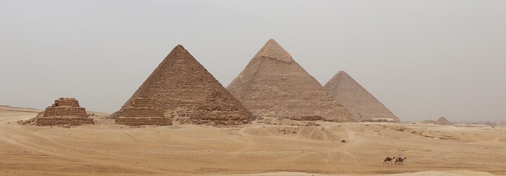 Velká pyramida v Gíze skrývala neznámou chodbu. Může vést k dalšímu odhalení