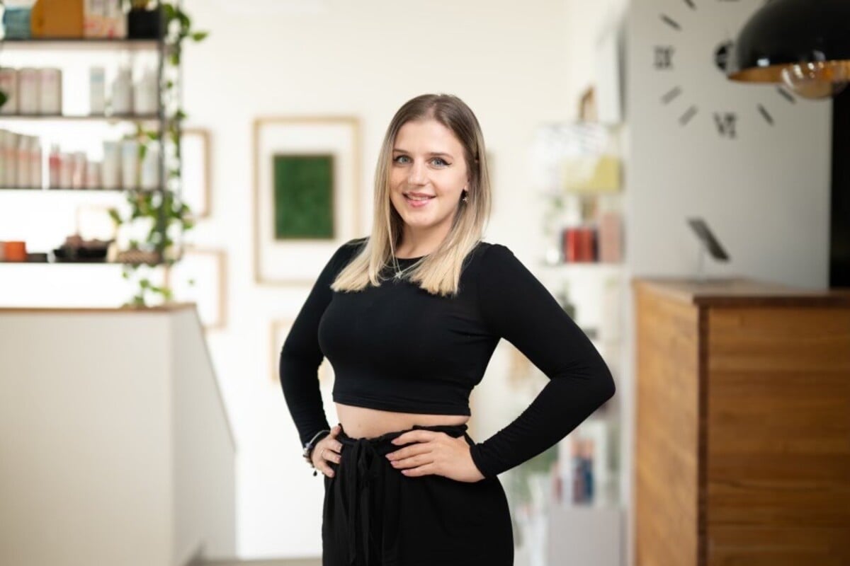 Kristýna Sňahničanová je skúsená kaderníčka, ktorú nájdeš aj na Instagrame ako @kadernice_kristyna.