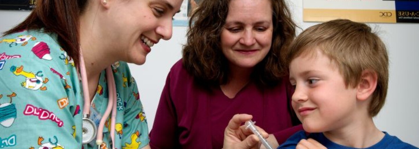 Adam Vojtěch: Děti od 5 let se mohou registrovat k očkování od 13. prosince