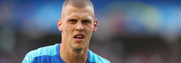 Martin Škrtel prehral stávku. Jeho víťaznú premiéru v drese Ráztočna sledovalo viac divákov ako v prvej lige