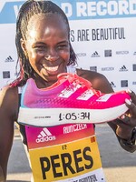 adidas vytvořil boty pro šampióny. Den po představení nových běžeckých bot v nich byl zaběhnut rekordní půlmaraton
