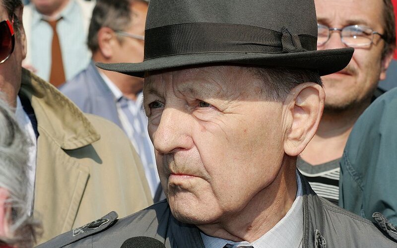 Zemřel Milouš Jakeš, bývalý generální tajemník ÚV KSČ. Bylo mu 97 let.