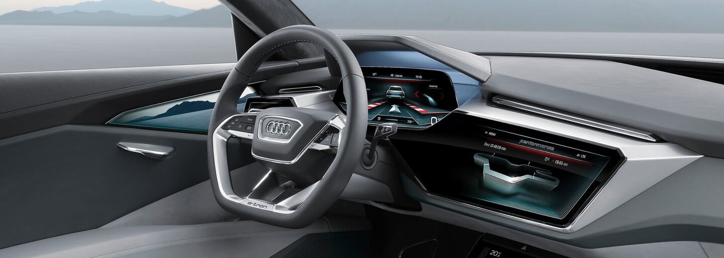Aj Audi má na muške Teslu, dôkazom toho je výkonné elektrické SUV s dojazdom 500 kilometrov