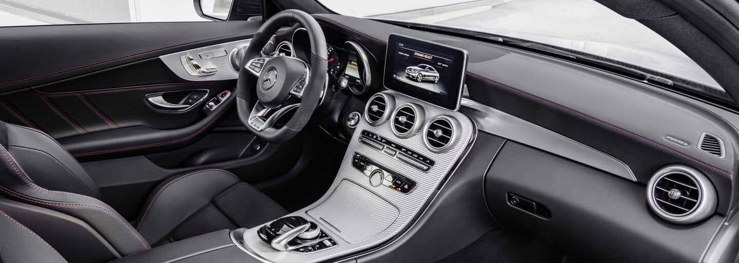 Aj nádherné C-čkové kupéčko sa dočkalo 367-koňovej V6-ky, hovorí si ale Mercedes-AMG C 43 Coupé