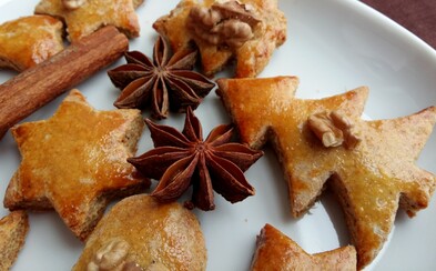 Aj vianočné medovníčky sa dajú pripraviť na fit spôsob a stále budú chuťovo božské (Recept) Aj vianočné medovníčky sa dajú pripraviť na fit spôsob a stále budú chuťovo božské (Recept)