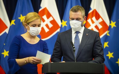 Ak príde k najhoršiemu, koronavírusom by sa mohlo nakaziť do 40 % obyvateľstva Slovenska Ak príde k najhoršiemu, koronavírusom by sa mohlo nakaziť do 40 % obyvateľstva Slovenska