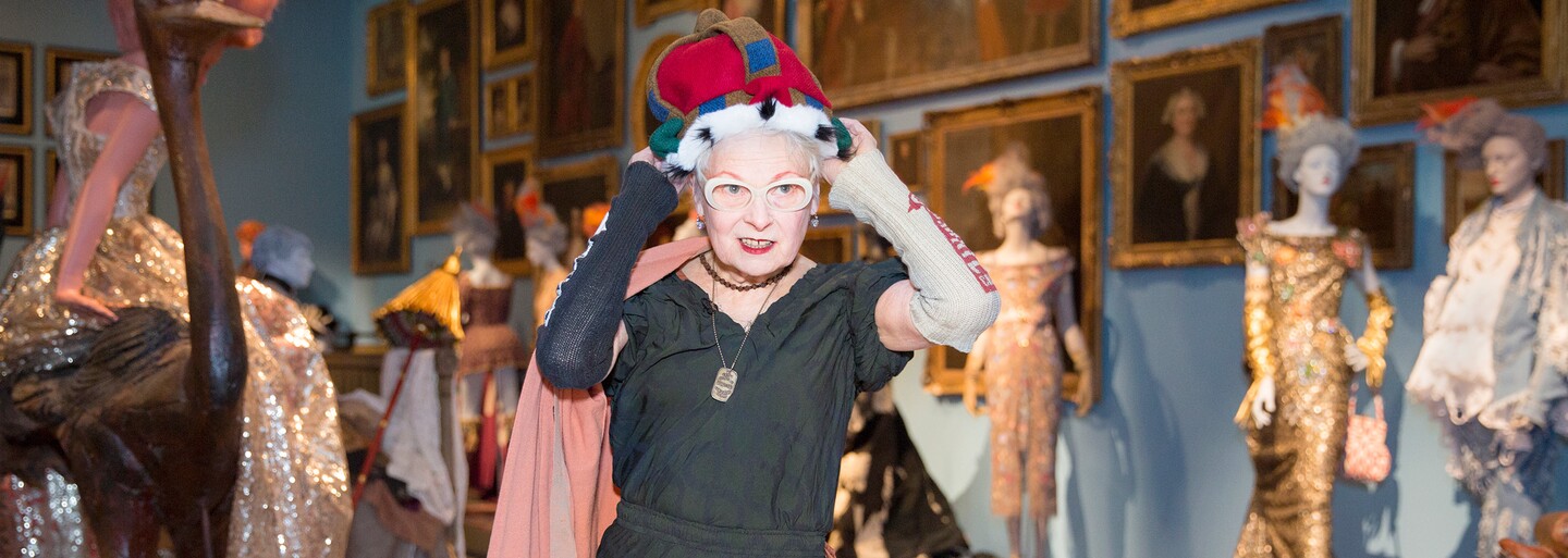 Aká bola cesta na vrchol módy pre punkovú babičku, Vivienne Westwood?