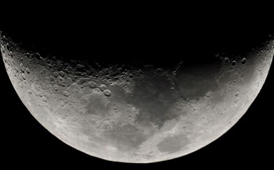 Ako Apollo astronauti pred nimi. Vesmírna spoločnosť SpaceX pošle dvoch ľudí na výletnú cestu okolo Mesiaca Ako Apollo astronauti pred nimi. Vesmírna spoločnosť SpaceX pošle dvoch ľudí na výletnú cestu okolo Mesiaca