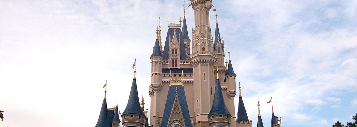 Ako by vyzerali klasické Disney rozprávky, keby boli natočené v roku 2017? Moderná doba by sa podpísala aj na ich vzhľade a príbehu
