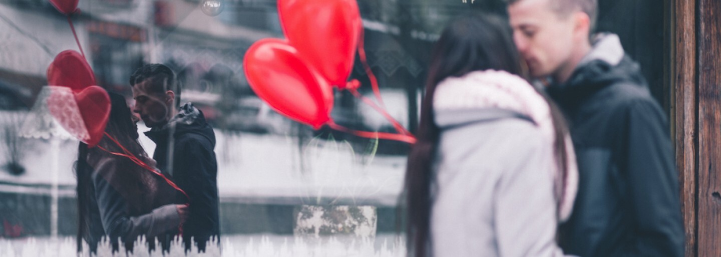 Ako pripraviť priateľke pekný valentínsky večer? Prinášame 3 tipy pre akýkoľvek finančný rozpočet