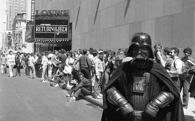 Ako sa na Star Wars čakalo pred desiatkami rokov? Fanúšikovia sa trpezlivo nevedeli dočkať legendárneho príbehu Ako sa na Star Wars čakalo pred desiatkami rokov? Fanúšikovia sa trpezlivo nevedeli dočkať legendárneho príbehu