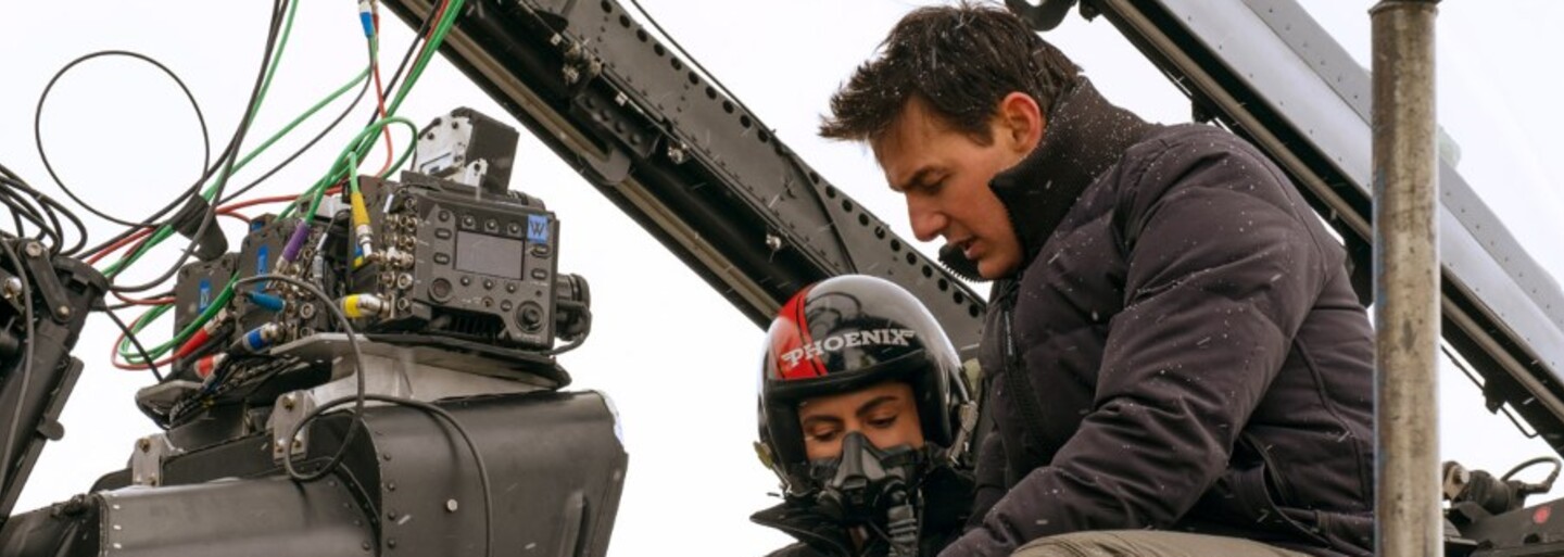 Jak se natáčel film Top Gun: Maverick? Létali herci skutečně ve stíhačkách a jak natočili scény v kokpitech?