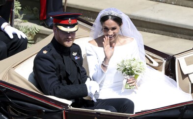 Jak vypadala svatba prince Harryho a Meghan Markle? Výjimečné události se zúčastnili i Beckhamovi, George Clooney či herci ze Suits Jak vypadala svatba prince Harryho a Meghan Markle? Výjimečné události se zúčastnili i Beckhamovi, George Clooney či herci ze Suits